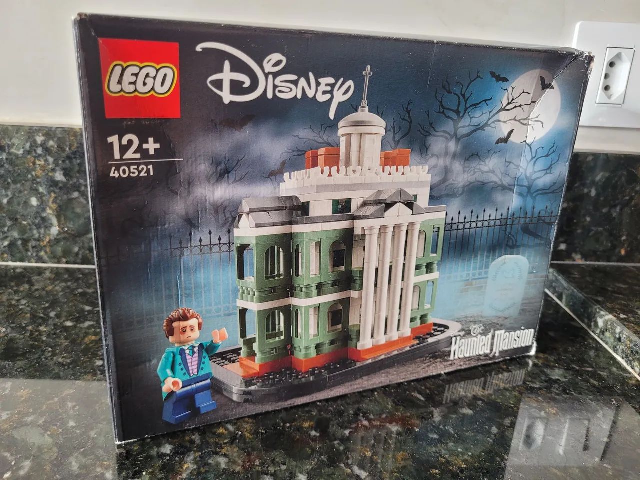 LEGO Disney Haunted Mansion - Mansão Mal Assombrada