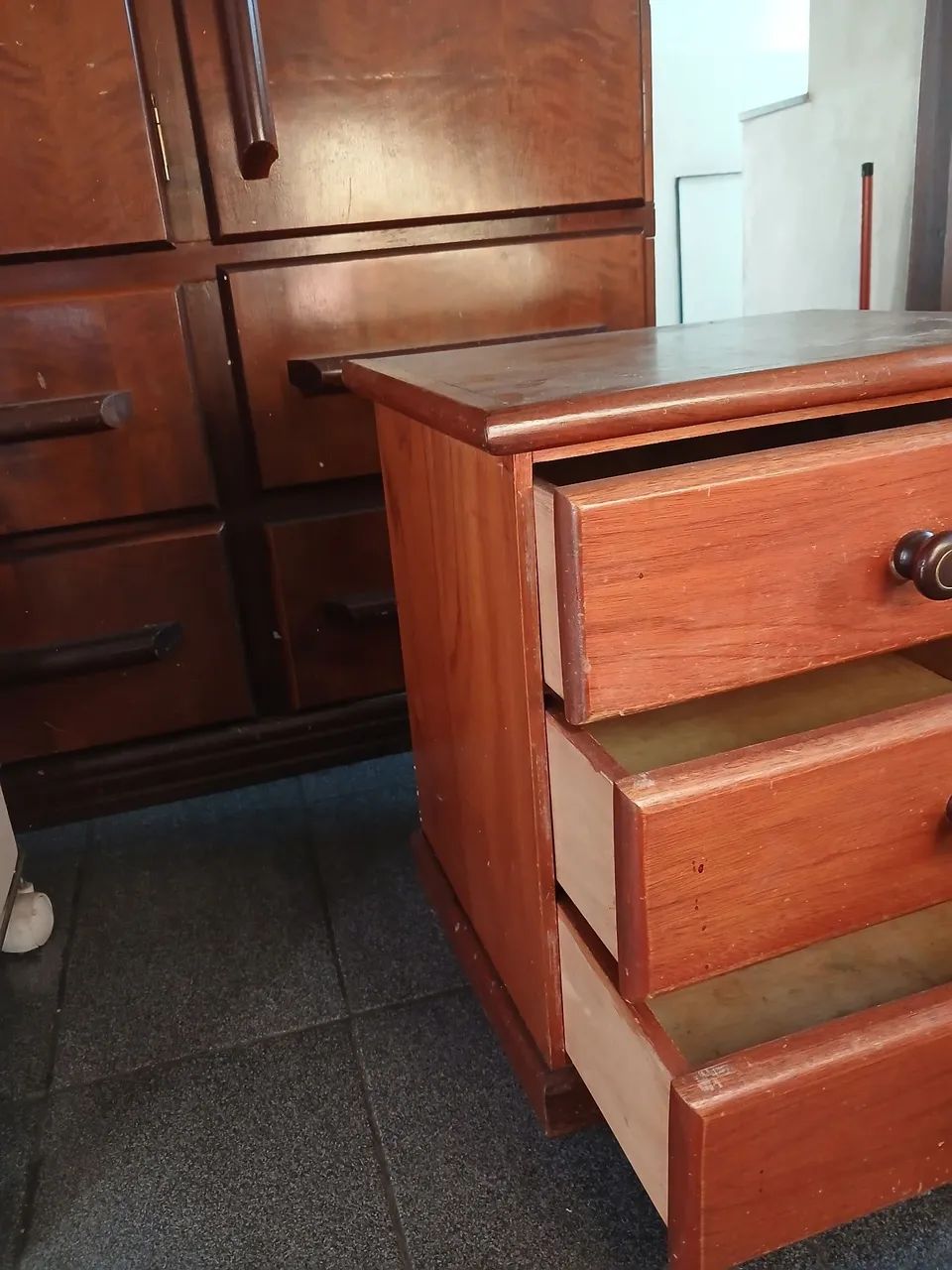 Mesinha de cabeceira - Foto 4