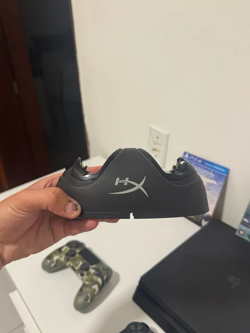Vendo ps4 slim 1 TB em excelente estado e funcionando perfeitamente  - Foto 5