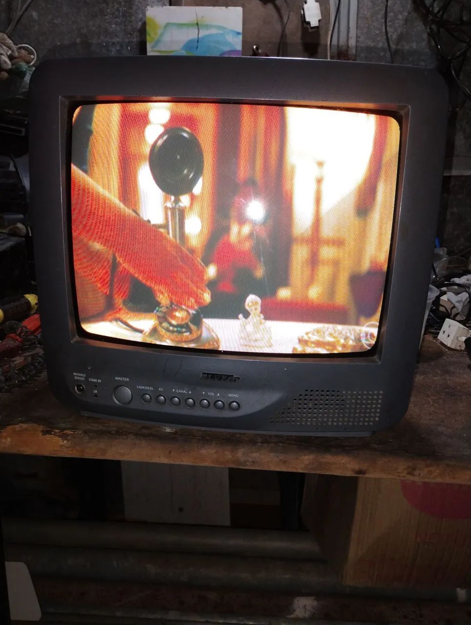 Tv 14 polegadas e conversor  - Foto 4