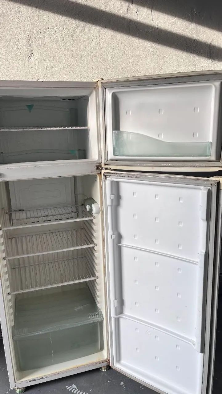 Geladeira Consul biplex CRD36/CRD37- duplex 337L - Foto 2