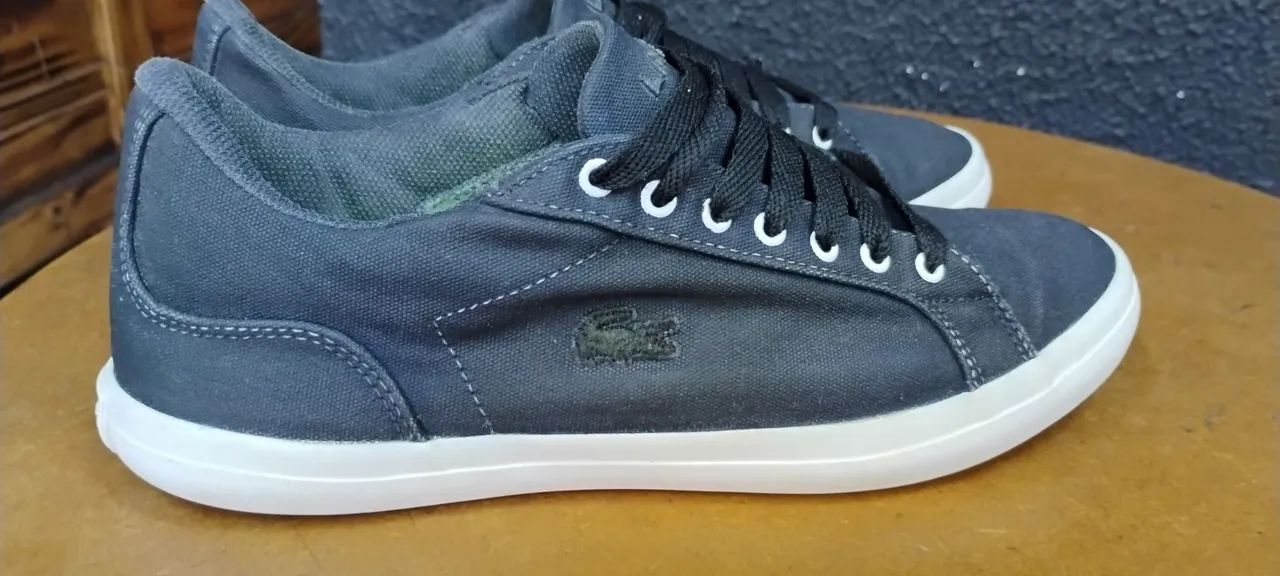 Tênis Lacoste original número 39 - Foto 2