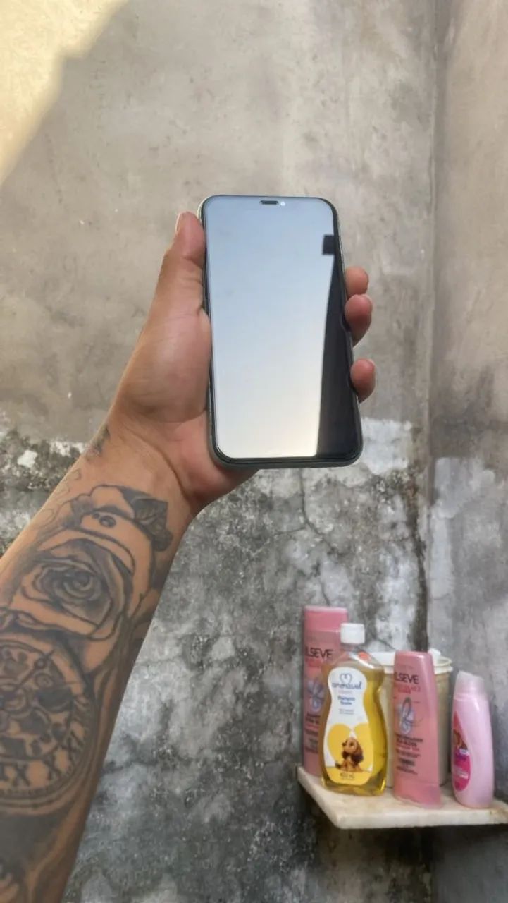 iPhone 11  - Foto 3