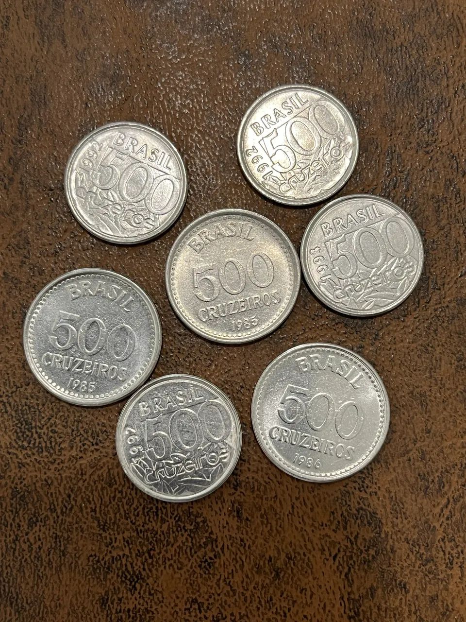 Lote moedas antigas 500 cruzeiros  - Foto 2