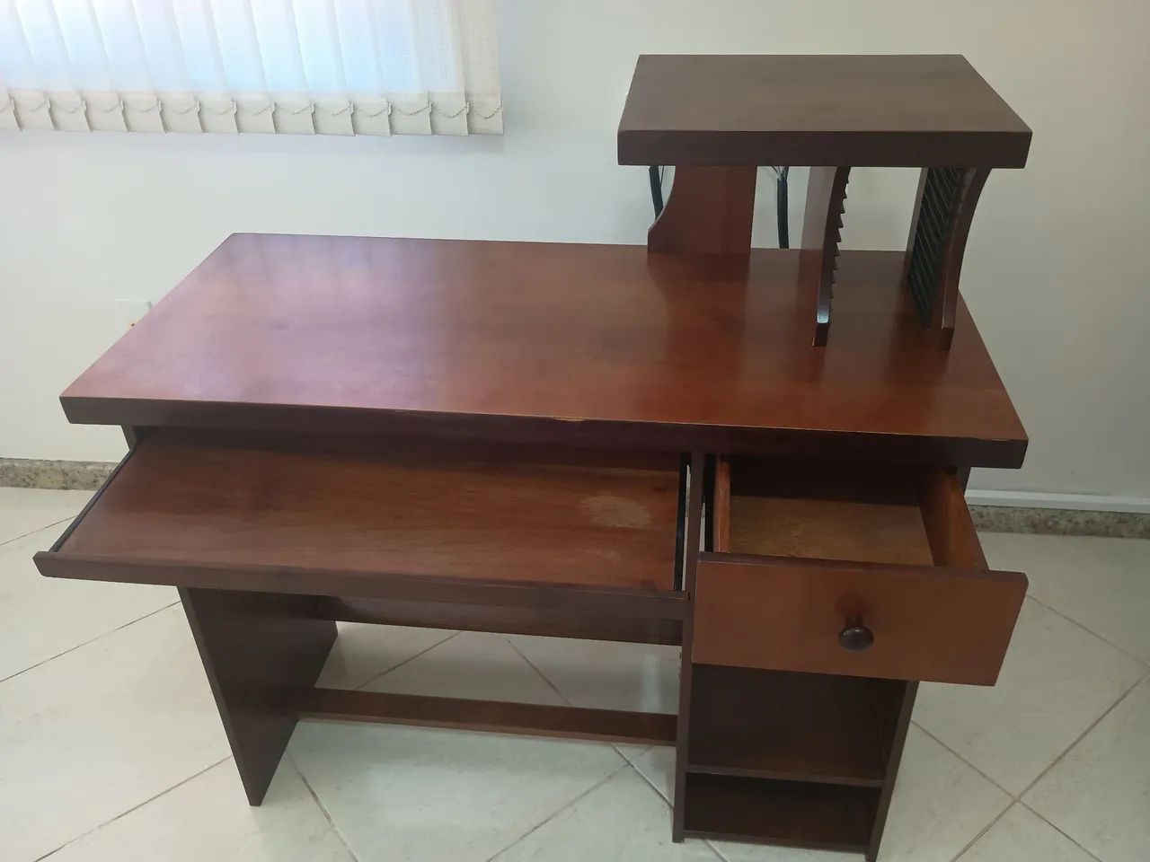 Mesa de computador escrivaninha com uma gaveta - Foto 3
