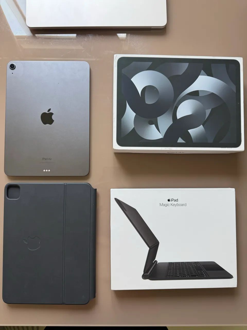 Vendo iPad Air 5 M1 64gb com capa Magic Keyboard original - Foto 2