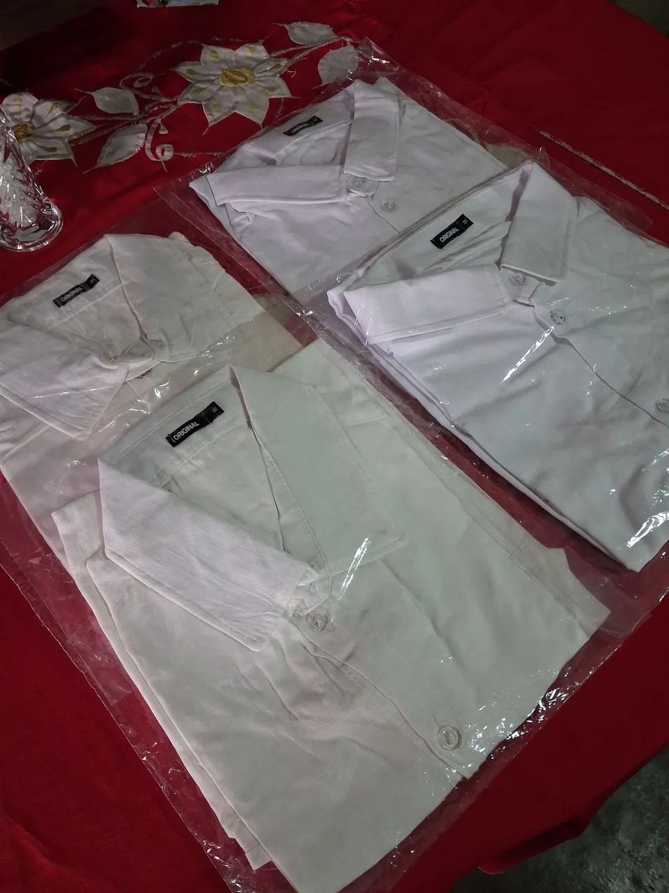 Kit 4 Camisas Sociais Brancas - Foto 2