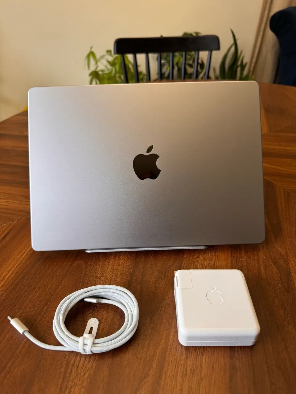 MacBook Pro 14“ M1 Pro 32GB JIS Apple MacBook Pro 14