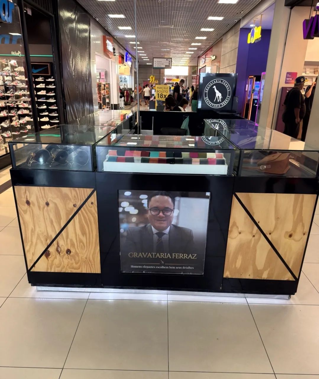 Quiosque Completo 3x2m para Shopping, Loja ou Stand - Foto 2