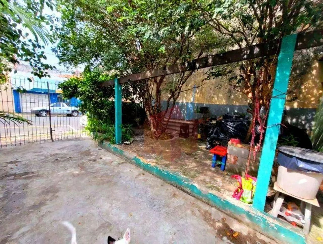 Casa com terreno de 325m², podendo ser COMERCIAL no Centro de Sumaré/SP