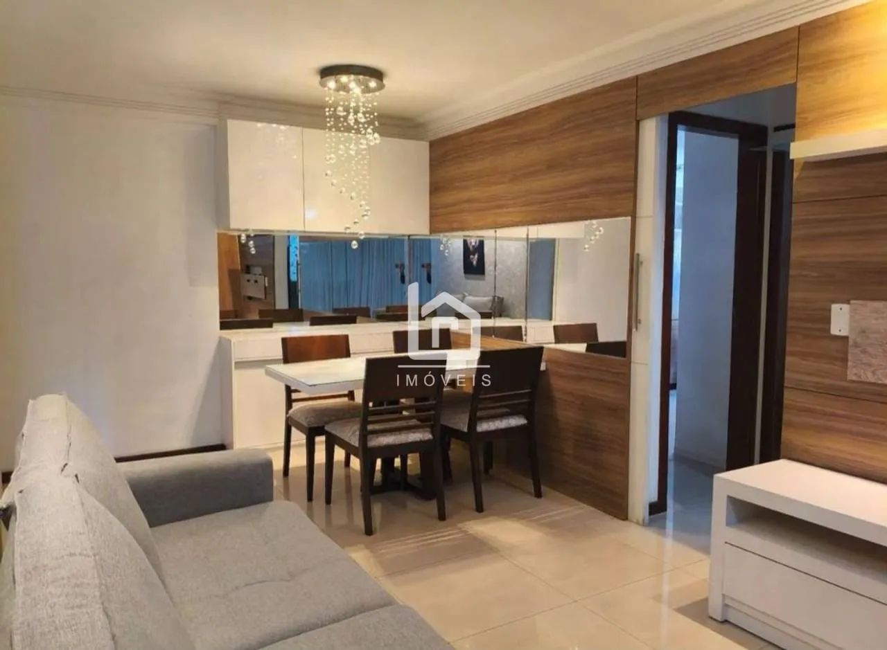 Apartamento 2 Quartos com Suíte e Porteira Fechada na Quadra do Mar - Foto 3