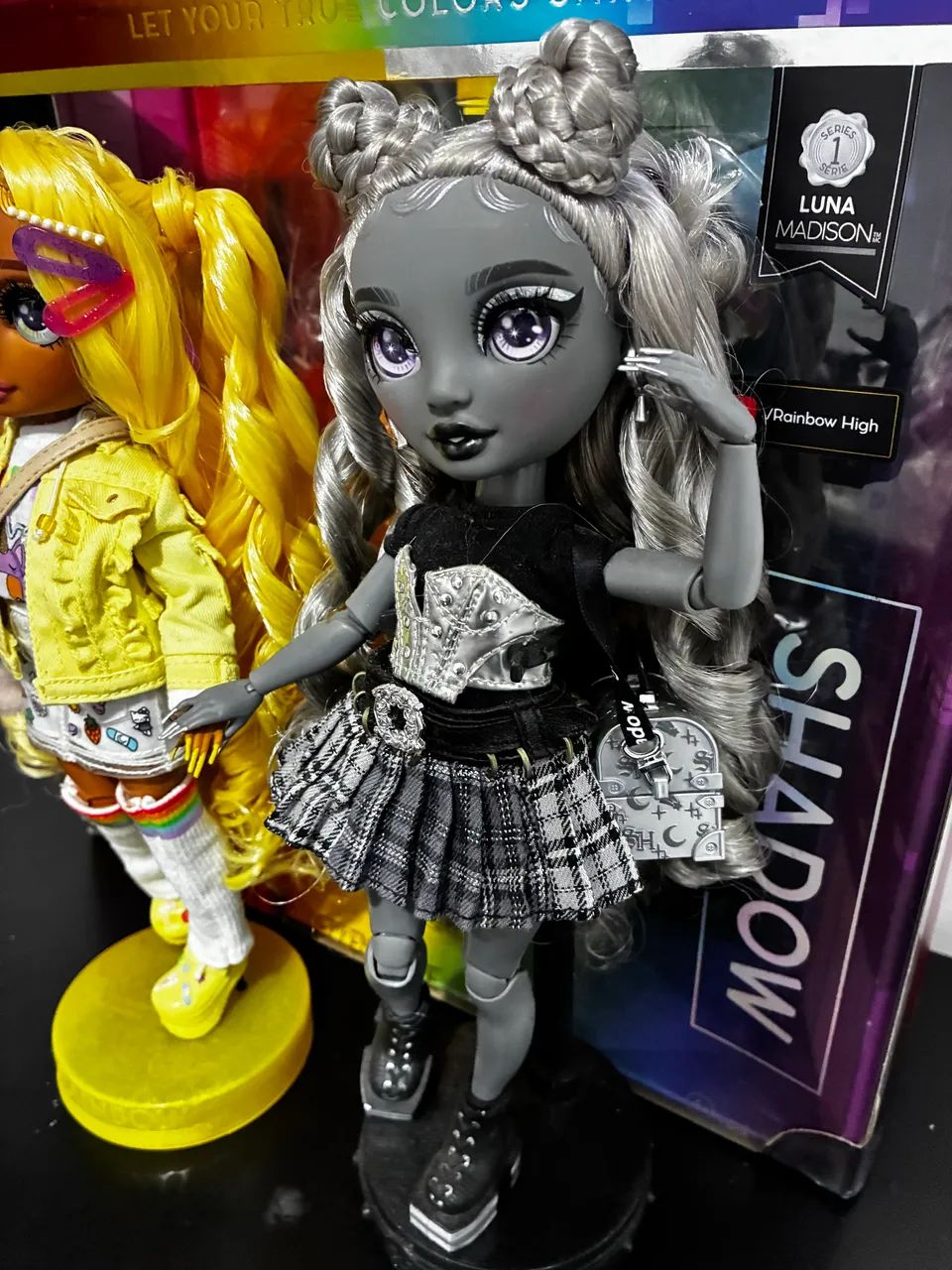 Sunny e Luna Madinson Two Pack - Rainbow e Shadow High - Foto 3