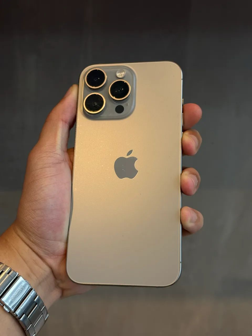 Iphone 15 pro Max 256 semi - Natural