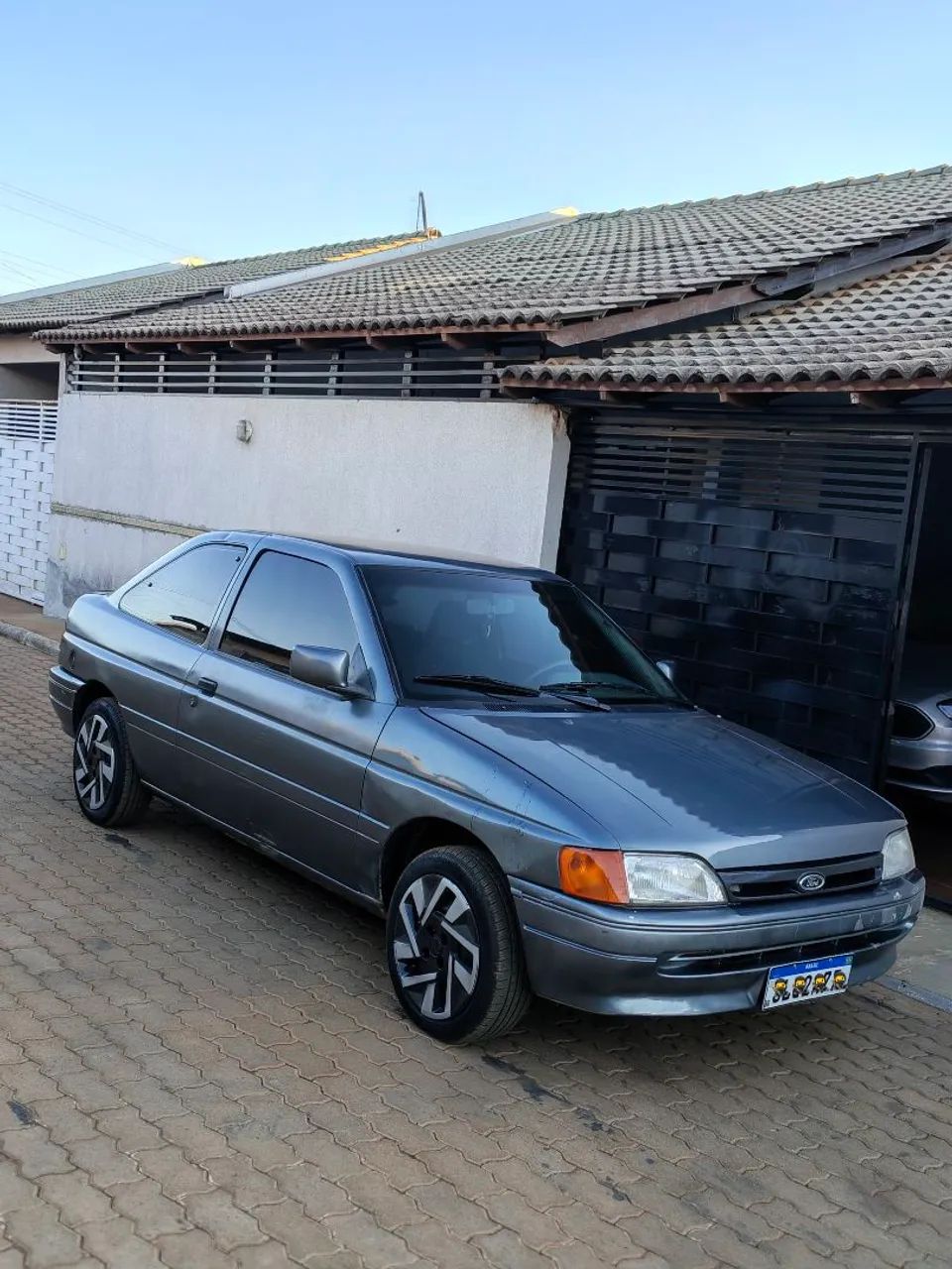 Ford Escort GL 1.8i / 1.8 (álcool) 1993