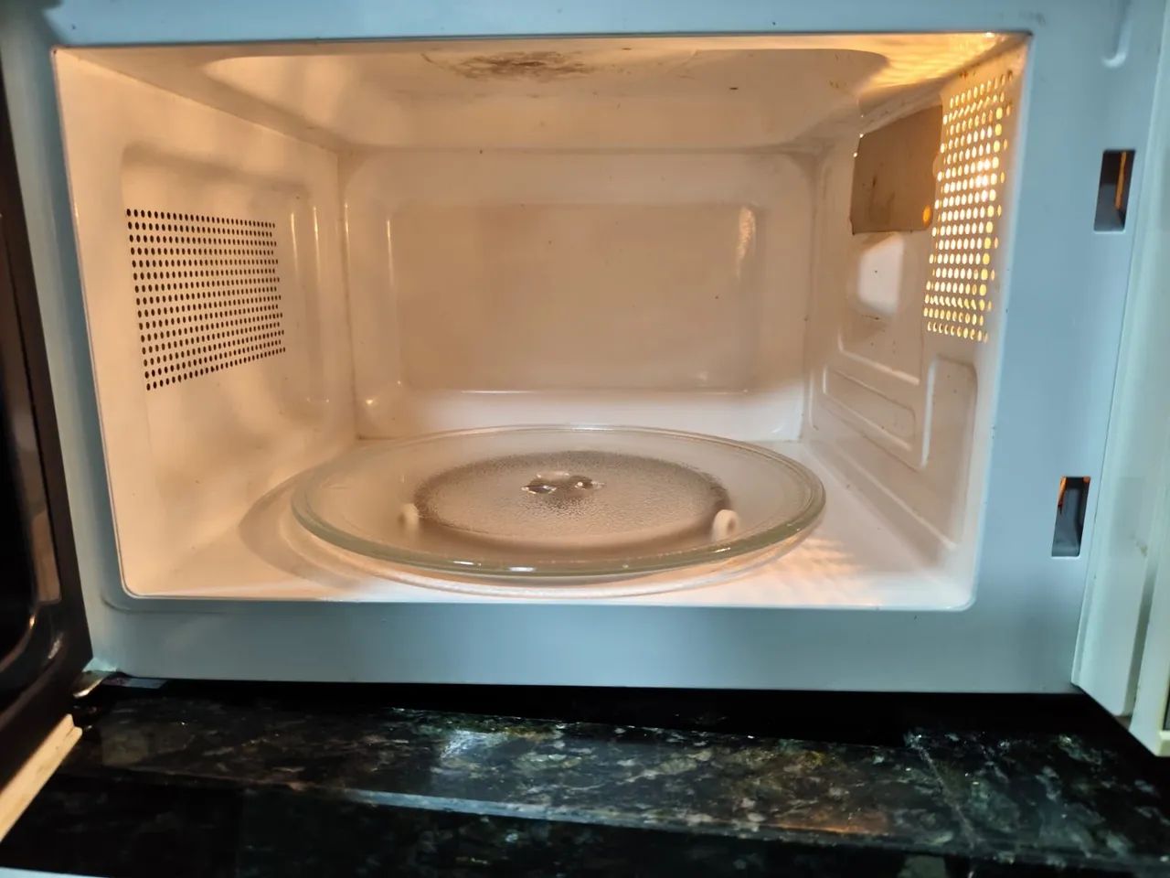 Vende-se Microondas Philco  - Foto 3