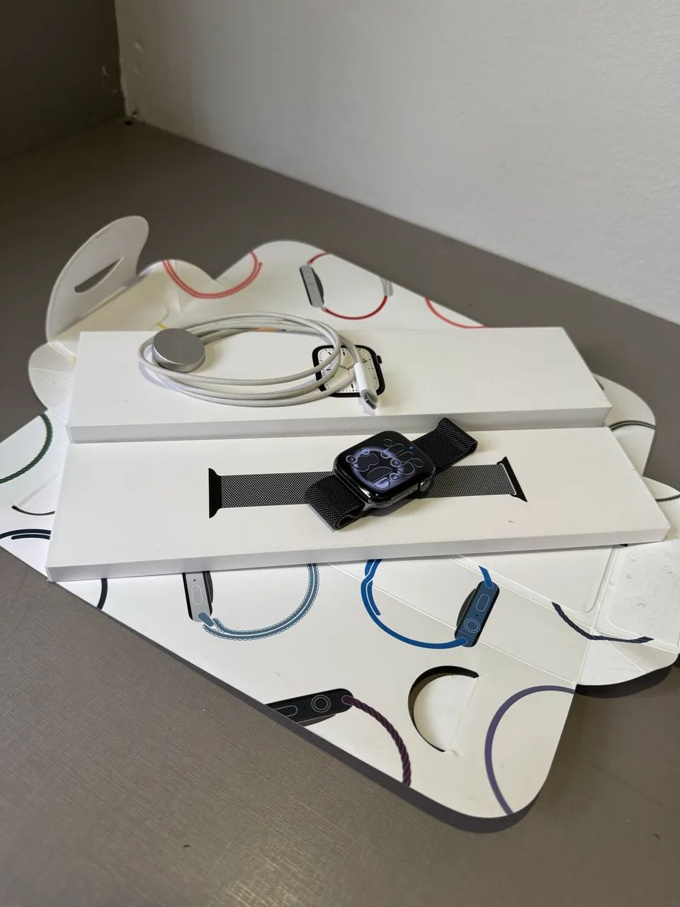 Apple Watch Series 7 aço inox grafite de 45 mm e vidro de sapphire 