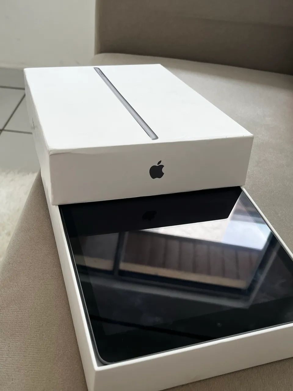 VENDO IPAD APPLE 9th NOVO NA CAIXA - Foto 3