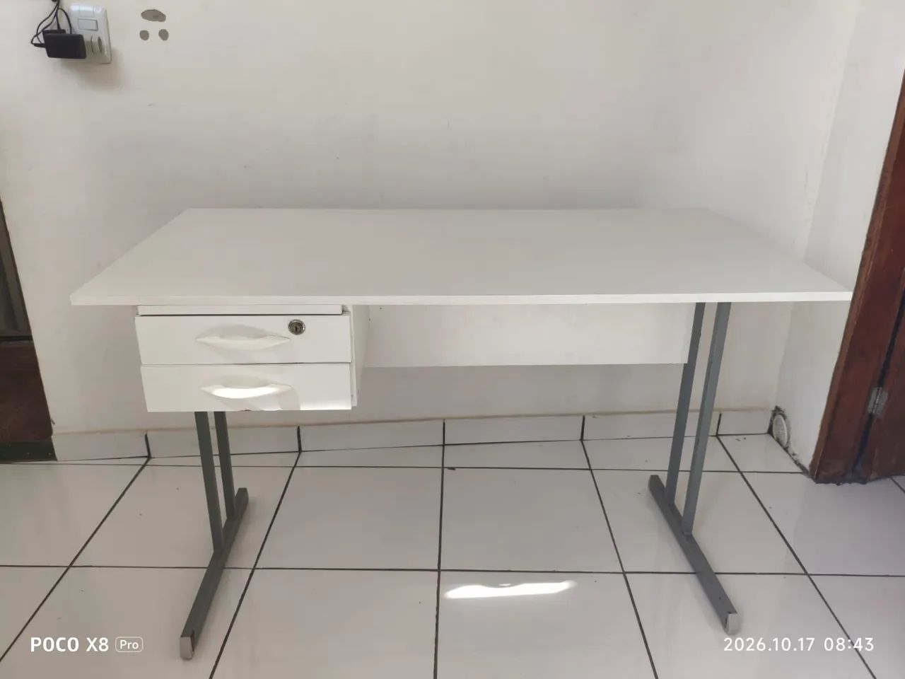Mesa MDF duas gavetas