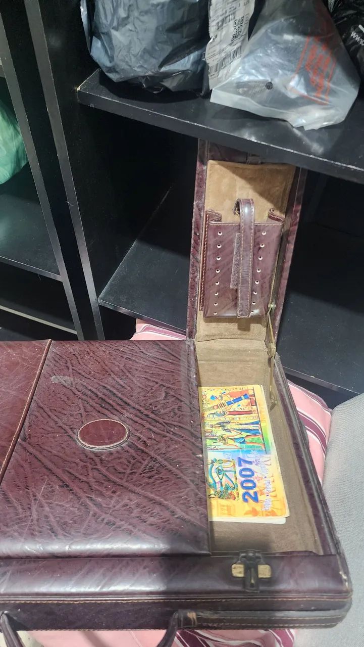 Maleta couro legítimo antiguidade  - Foto 5