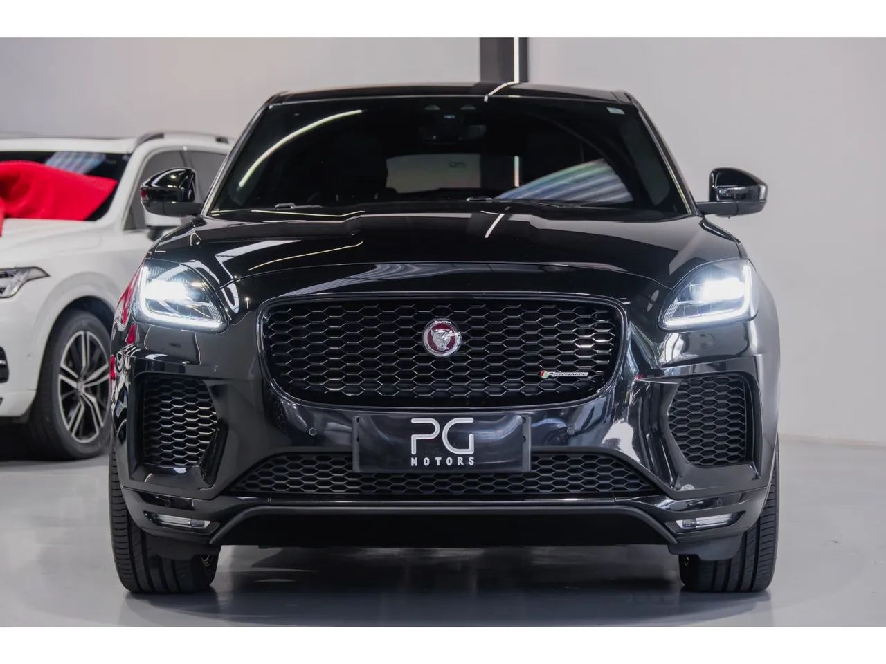Jaguar E-Pace First Edition 2.0 AWD 249cv Aut. 2018 - Foto 2