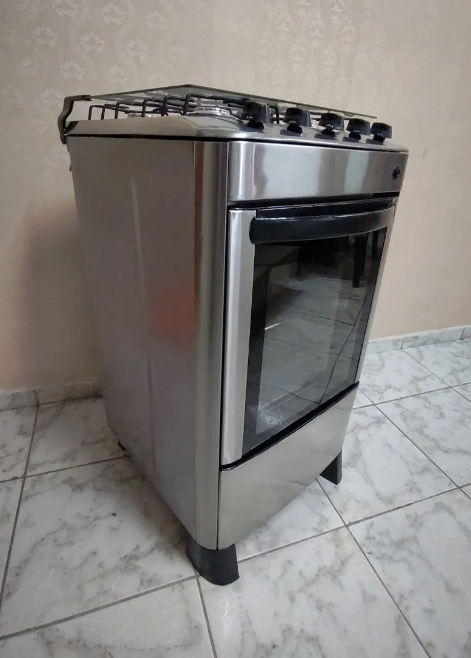 VENDO FOGÃO DE 4 BOCAS FRENTE INOX  - Foto 4