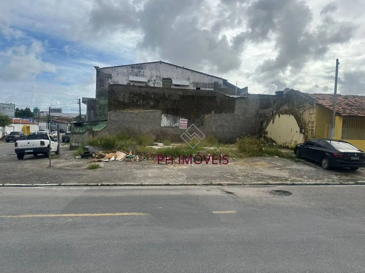 Terreno com 164m², localizada no bairro do Farol