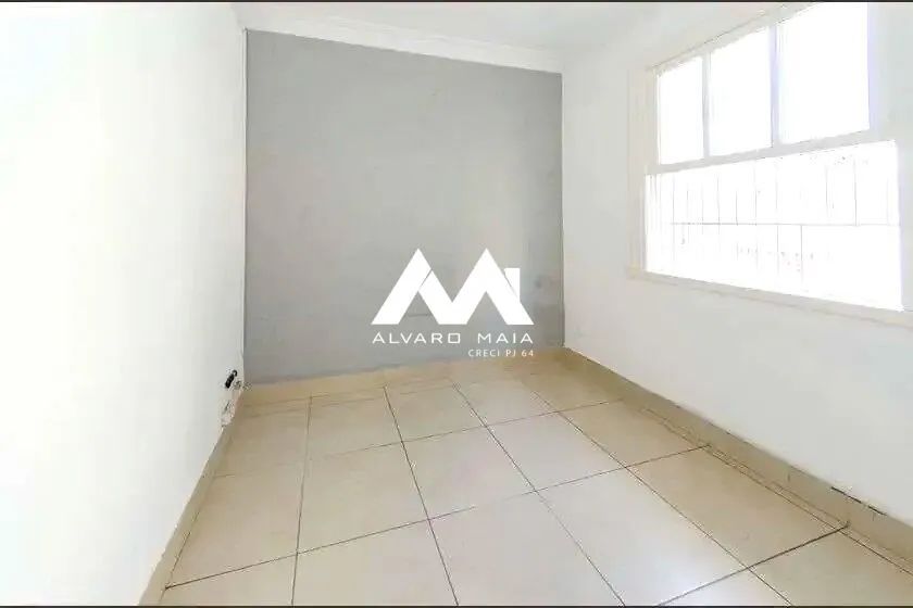 Casa comercial no Bairro Prado para alugar. - Foto 4