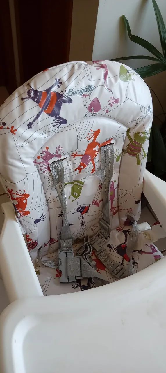 Triciclo e cadeirão de bebê  - Foto 5