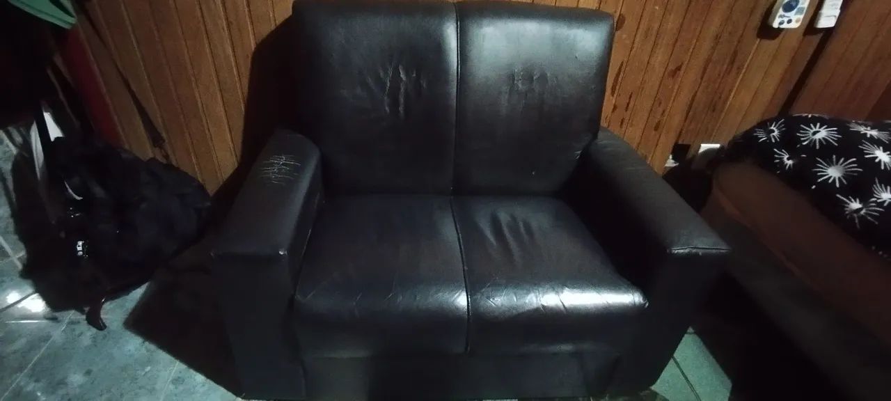 Sofá 2 lugares 200 reais 