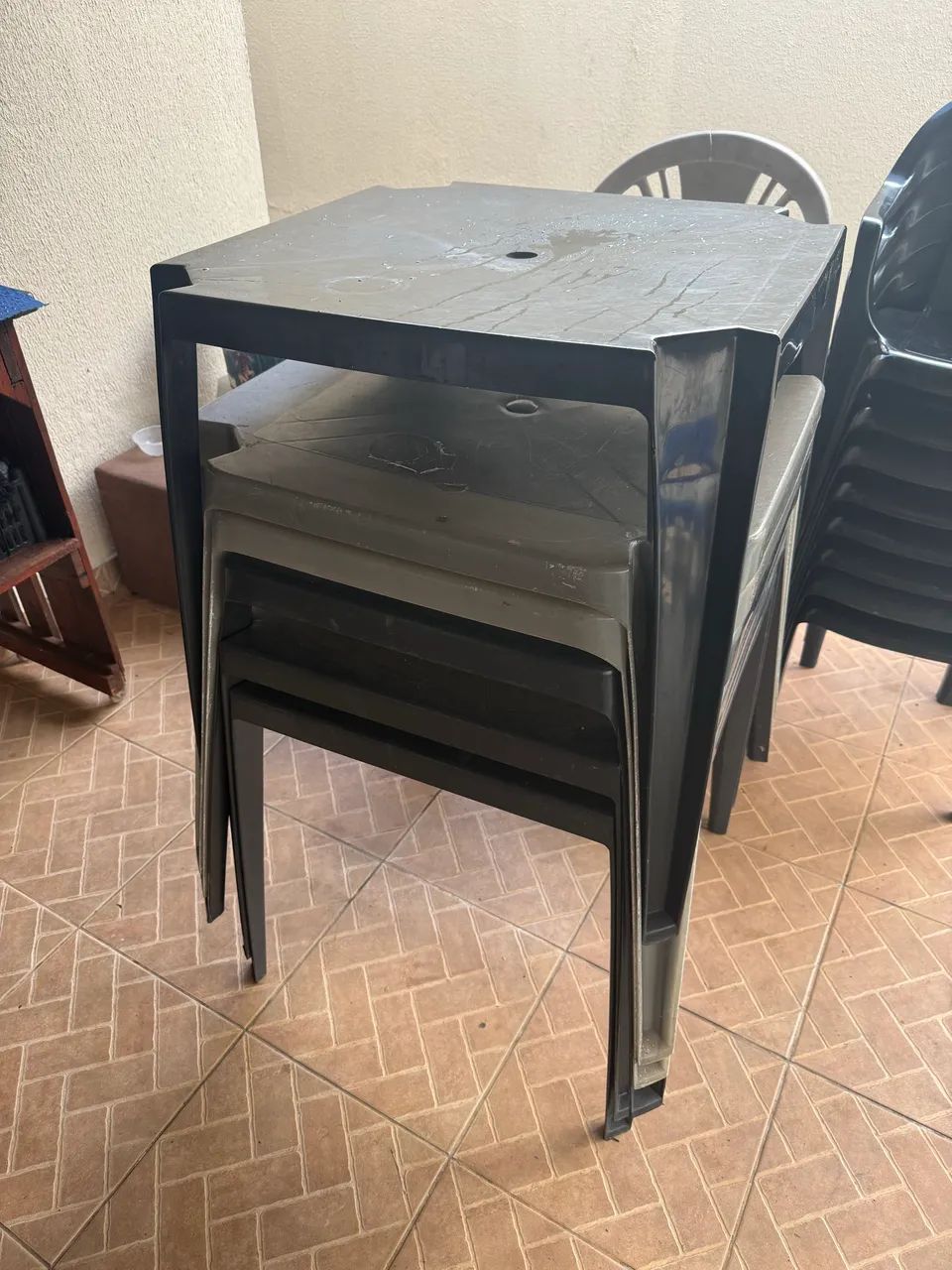 Vendo jogo de mesas  - Foto 2