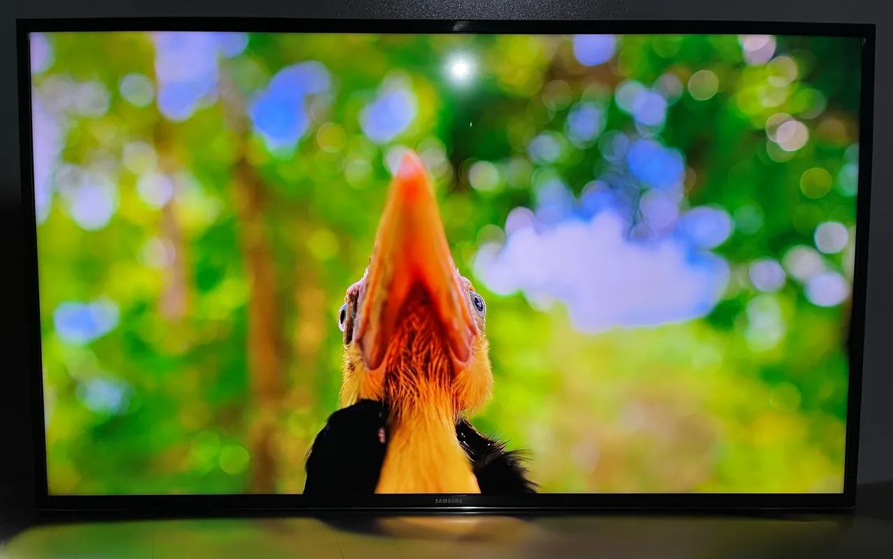 Smart tv Samsung 4K Hdr Premium  - Foto 3