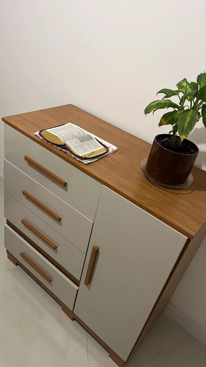 Cômoda espaçosa - Foto 2