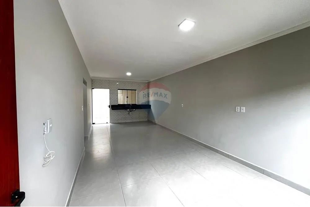 Casa Nova no Centro de Extrema! - Foto 4
