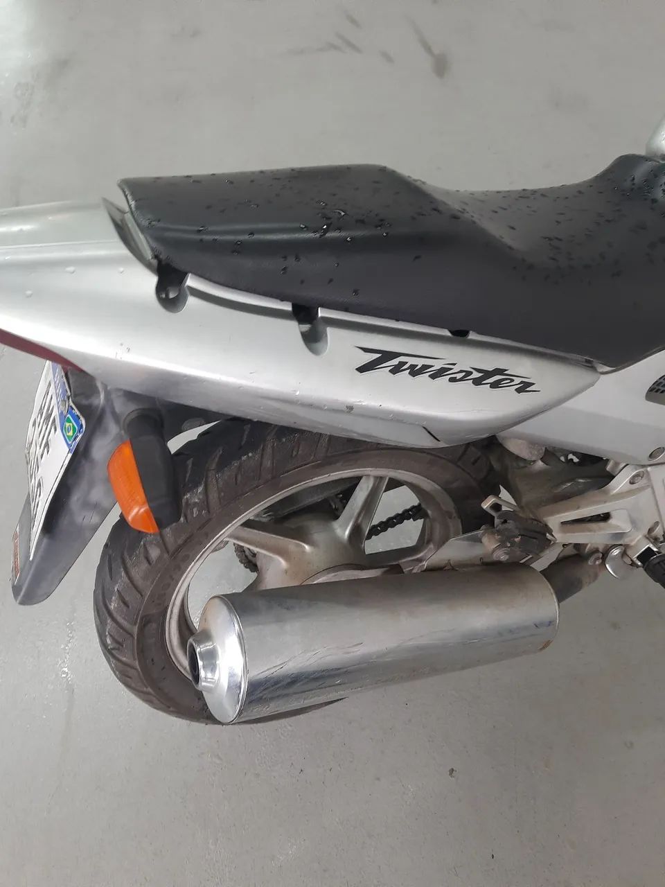 Cbx thuister 2005 original 70,000km - Foto 3