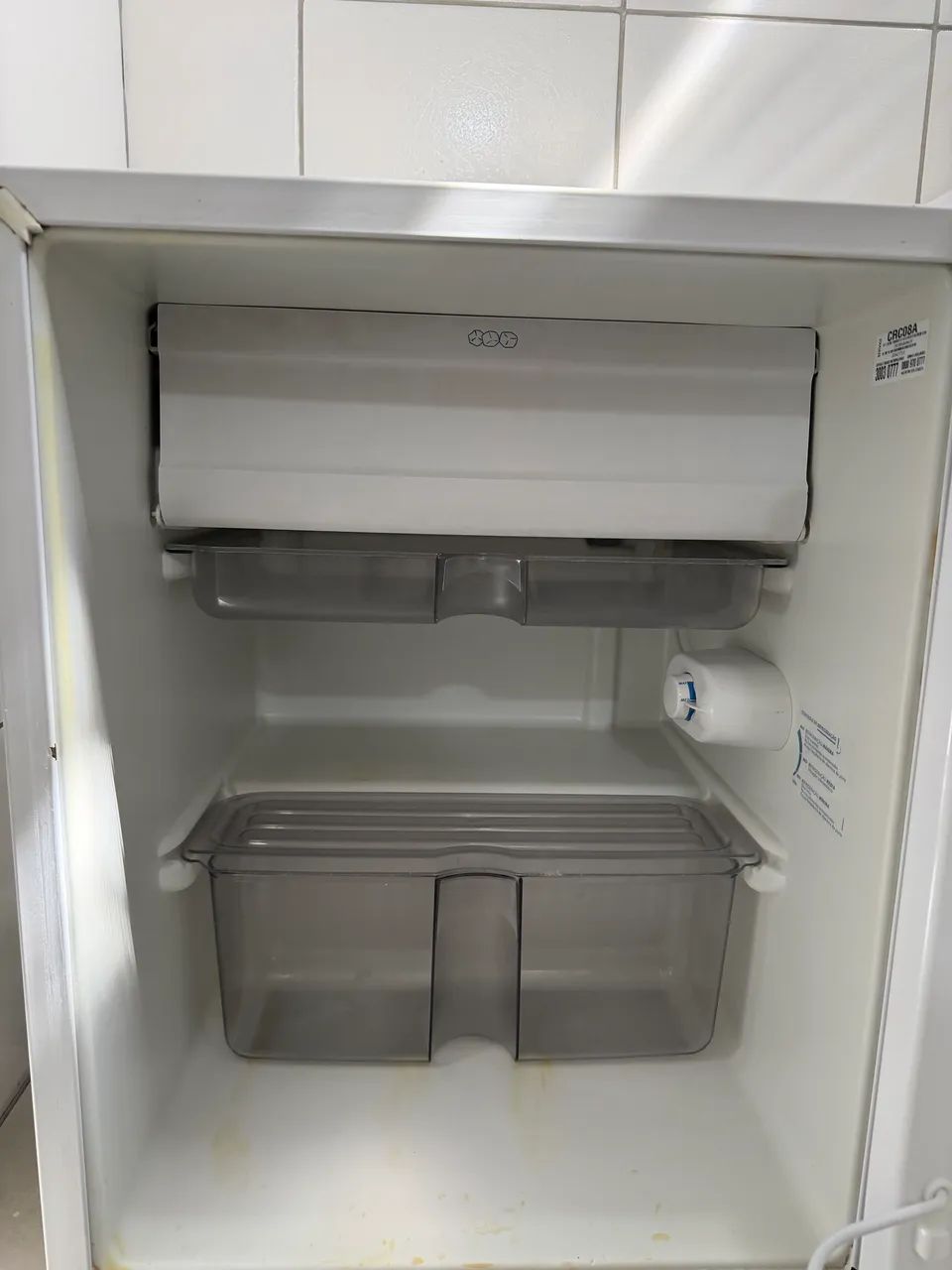 Frigobar Consul Compacto 80L 127V - Funcionando perfeitamente - Foto 3