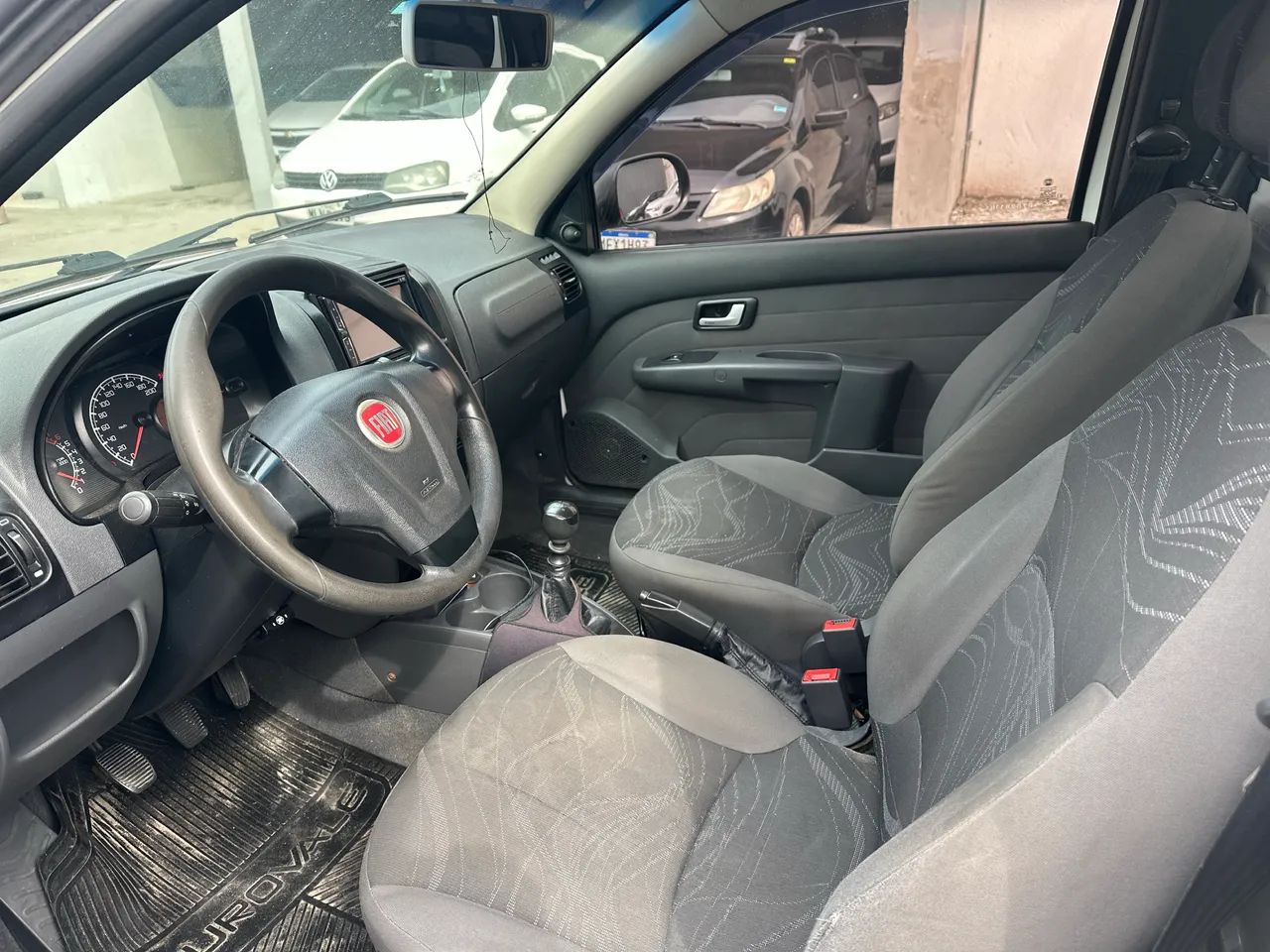 Fiat Strada Working 1.4 MPI Fire Flex 8V CS 2014 - Foto 4