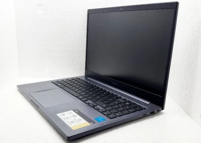 Vendo Notebook Samsung Book NP550XDA - Intel 11ª Geração com SSD e Nota Fiscal. Win 11 + O - Foto 4