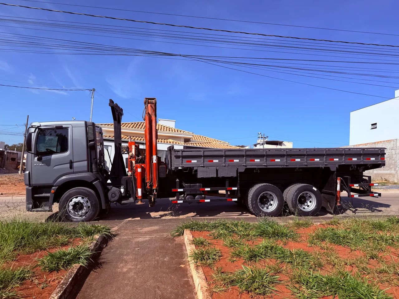 VW 24.250 6x2 + Munck Argos 2011 - Pronto para Trabalhar - Foto 8