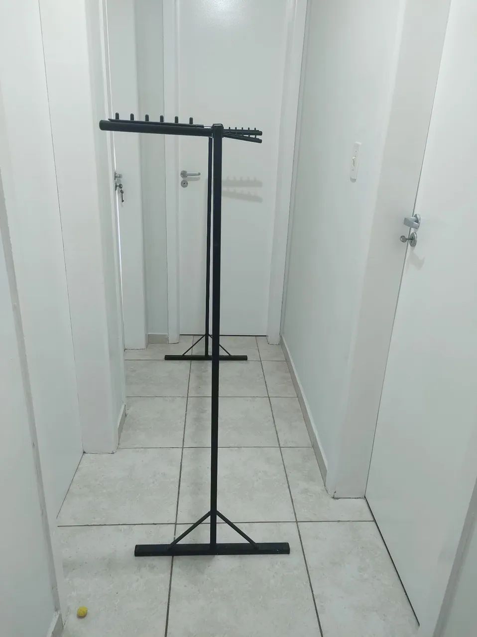 Arara de Roupas  - Foto 2