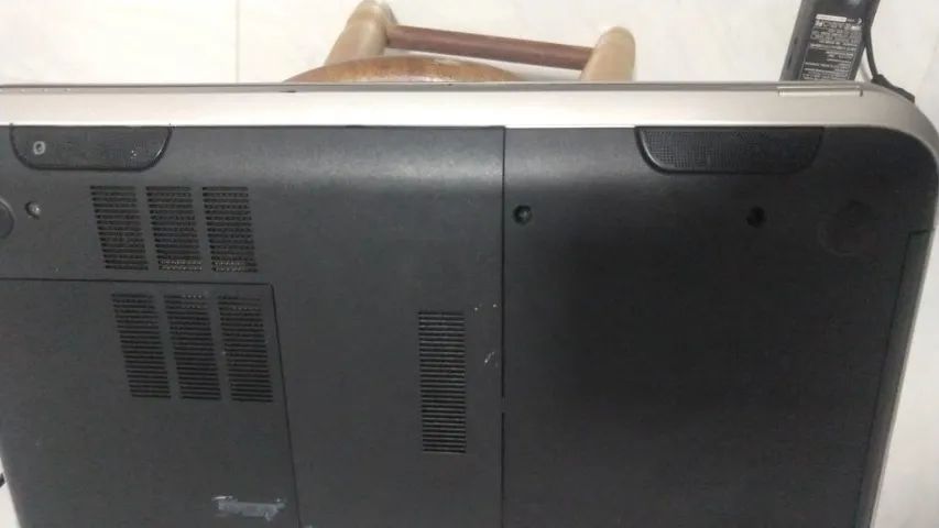 Dell Inspiron 7520 (Defeito) - Foto 5