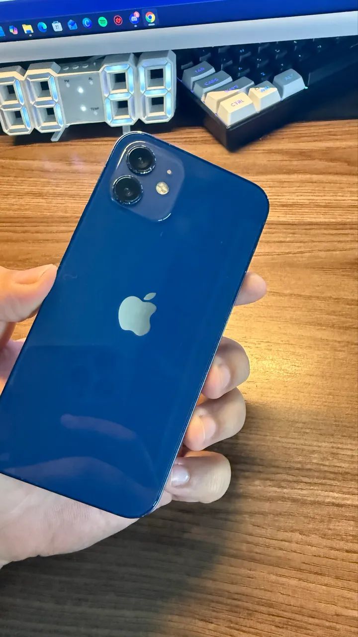 IPhone 12 pra sair rápido - Foto 3