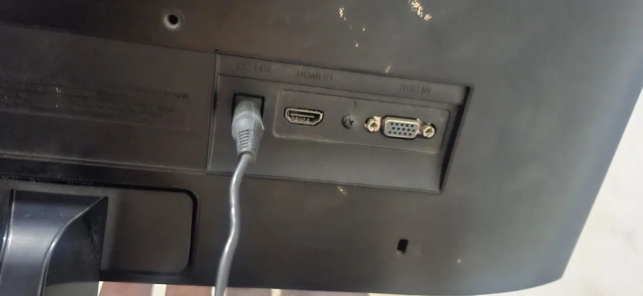 Monitor Samsung  21,5 polegadas.  - Foto 2