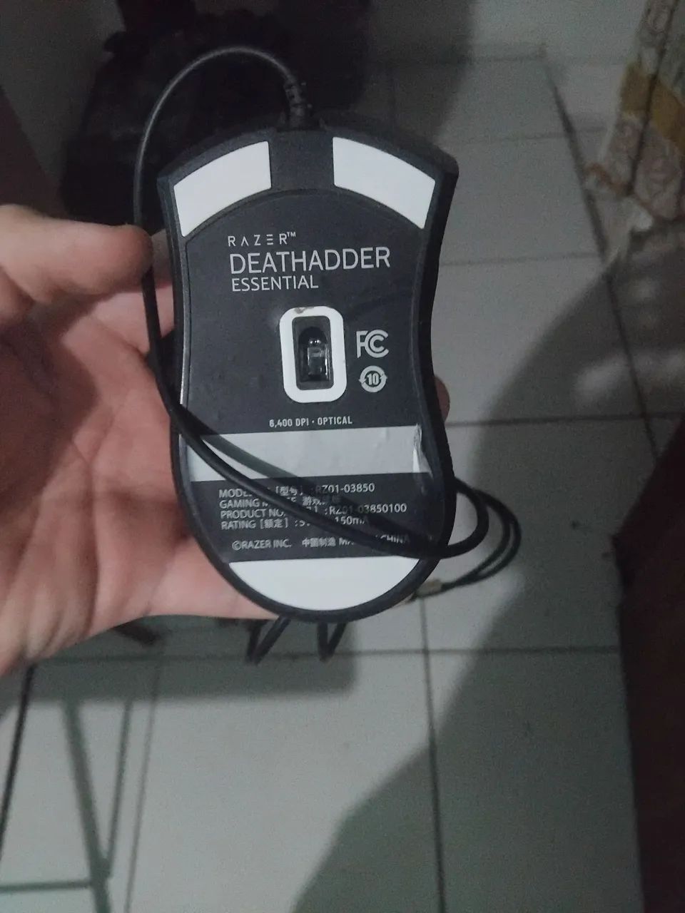 Mouse Razer DeathAdder Essential com caixa ? pouco uso - Foto 3