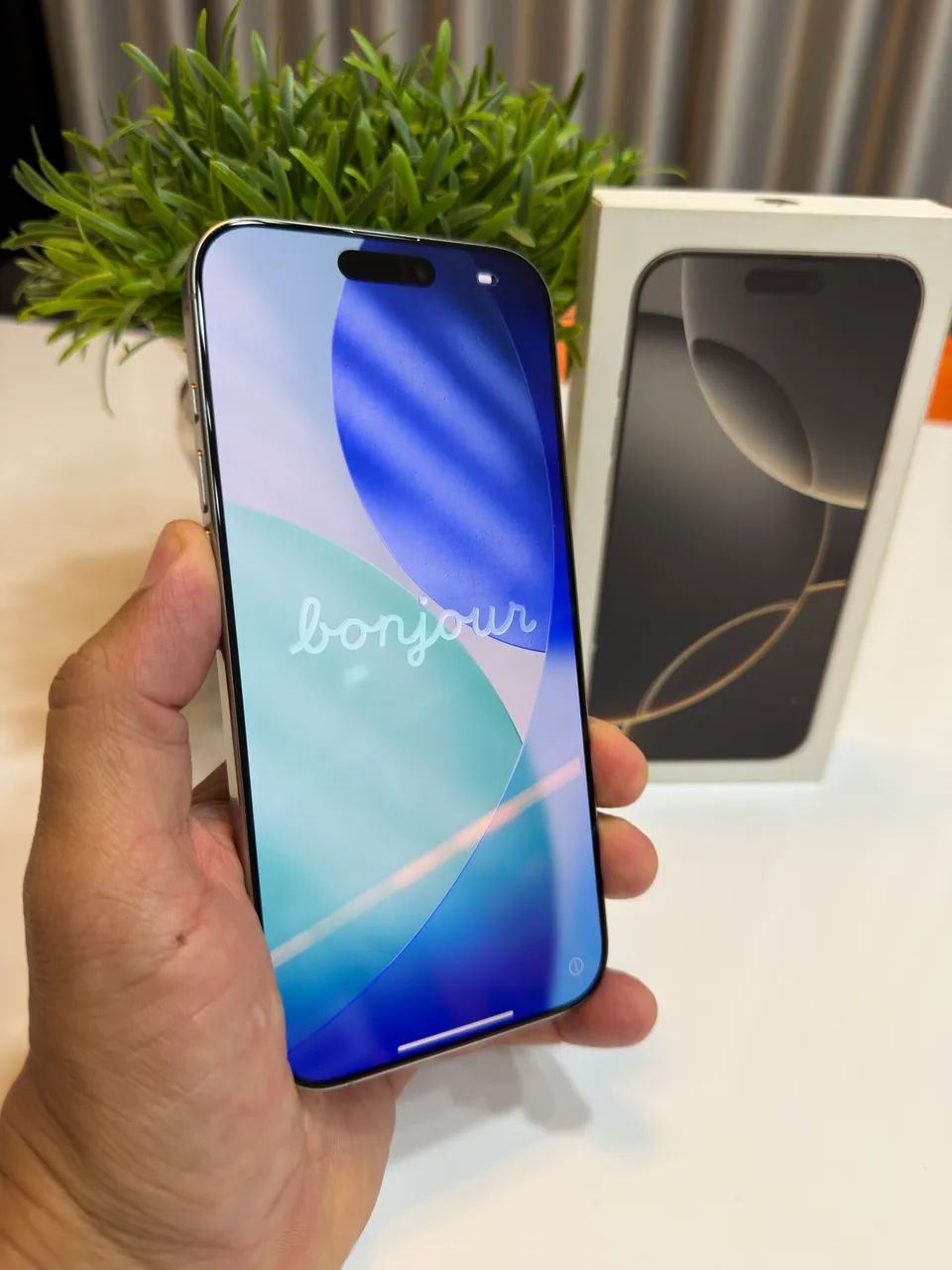 iPhone 16 pro Max 256gb - sem detalhes - Foto 5