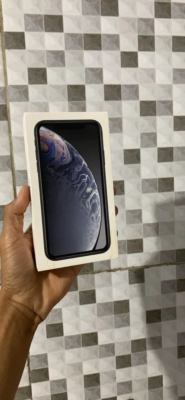 iPhone XR preto 64gb,bateria75%