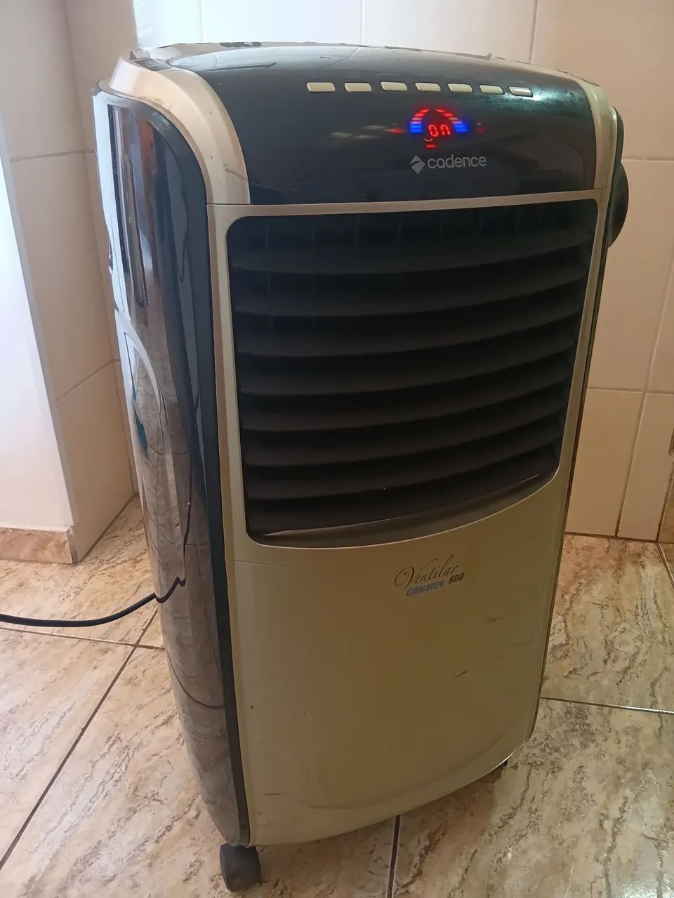 Climatizador Aquecedor Quente Cadence Climatize 600 Funcionando Perfeitamente!