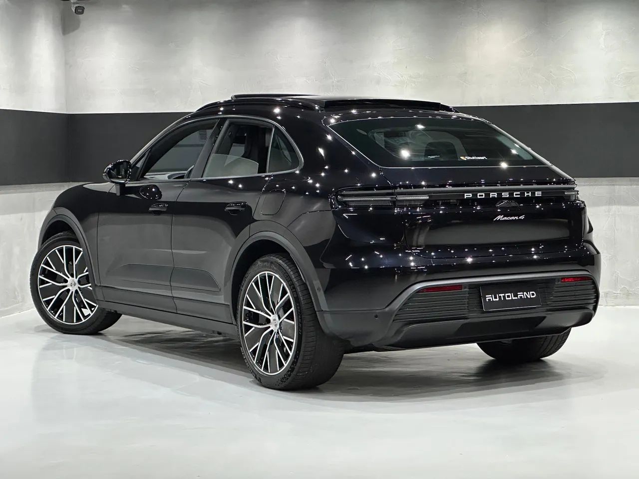 Porsche Macan 4 (elétrico) 2024 - Foto 2