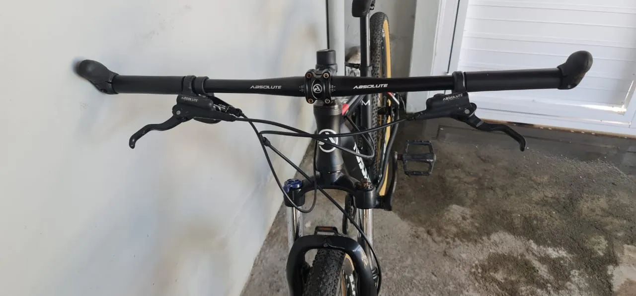 Vendo bicicleta aro 29 absolute! - Foto 2