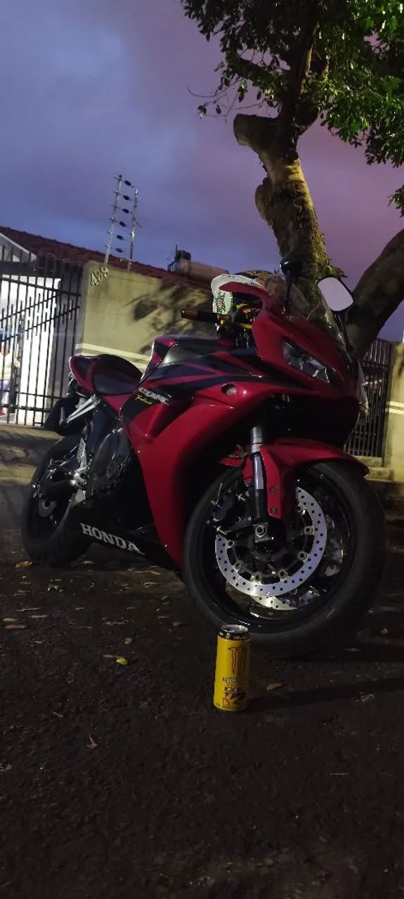 CBR 1000rr  - Foto 4