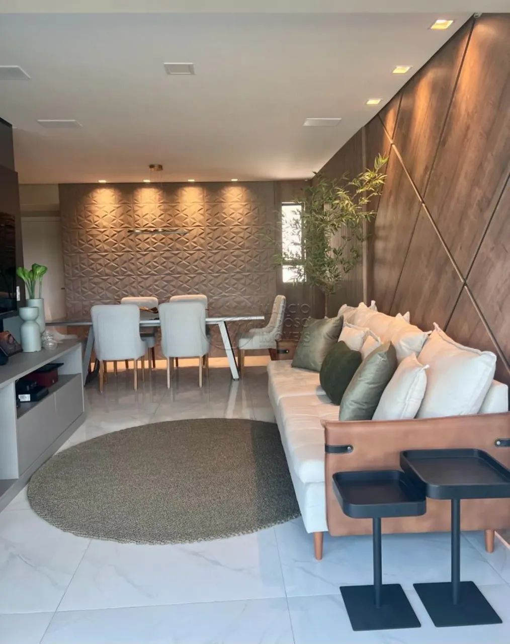 Apartamento à Beira-mar com 3 Quartos e Varanda no Edifício Gran Marine - Foto 5